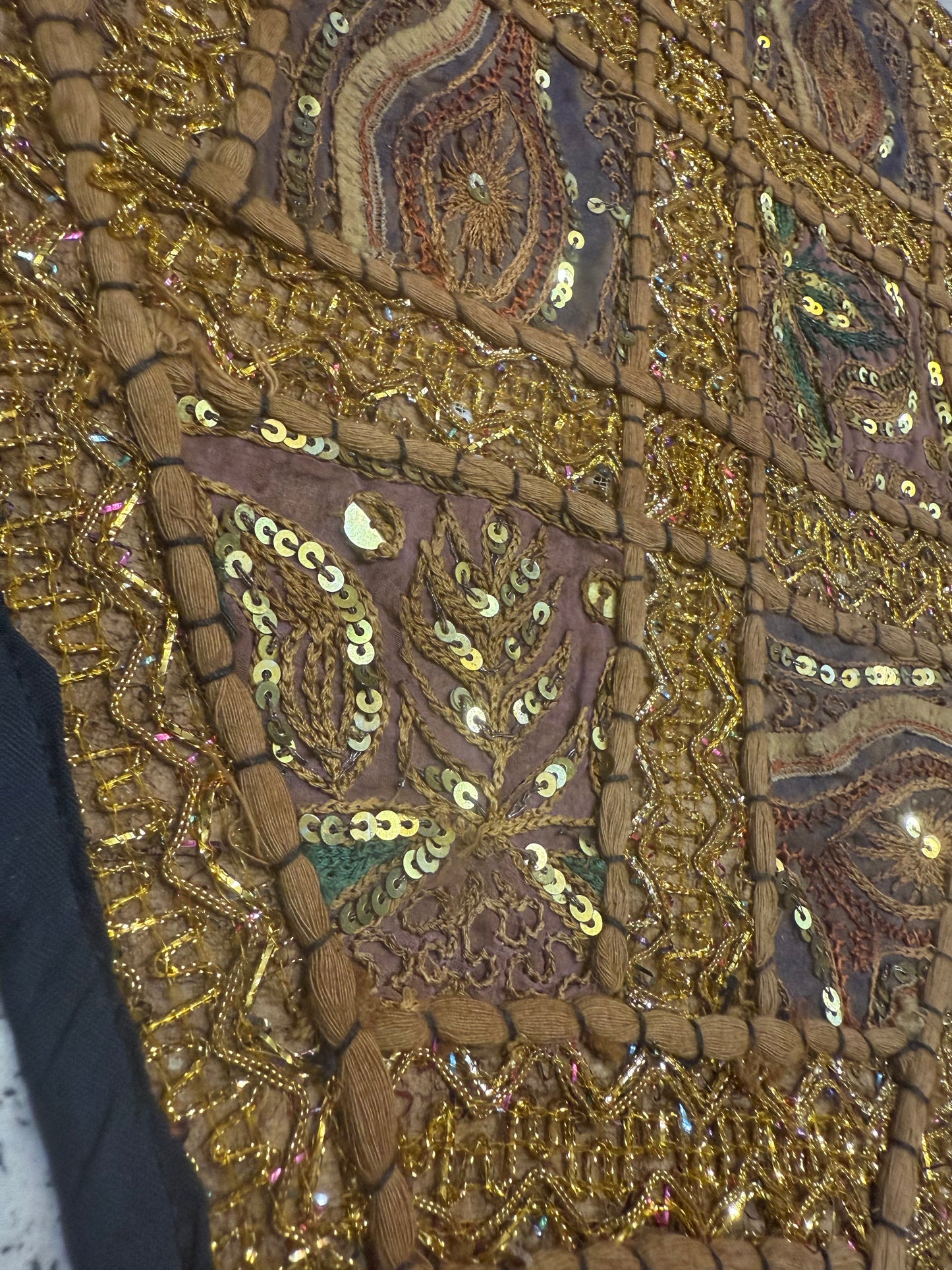 23'' Ethnic Indian Embroidery Beaded Patchwork Triangle Pillow Cushion Cover Handmade Indian Triangular Patchwork Cushion – 23x23 Inch Decorative Pillow #25